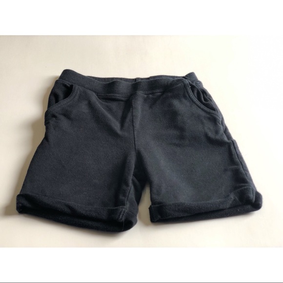 Os and Oakes Super soft shorts - 3T  🇨🇦 brand - Picture 2 of 3